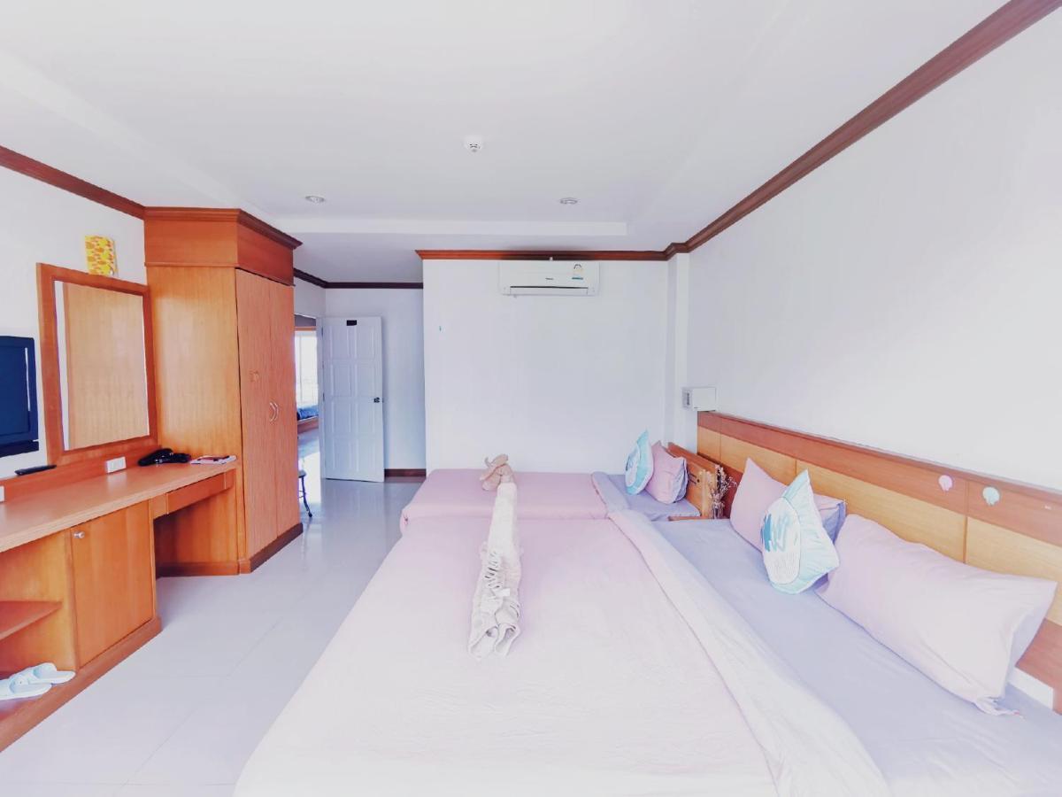 Lanting Hotel Patong Екстериор снимка