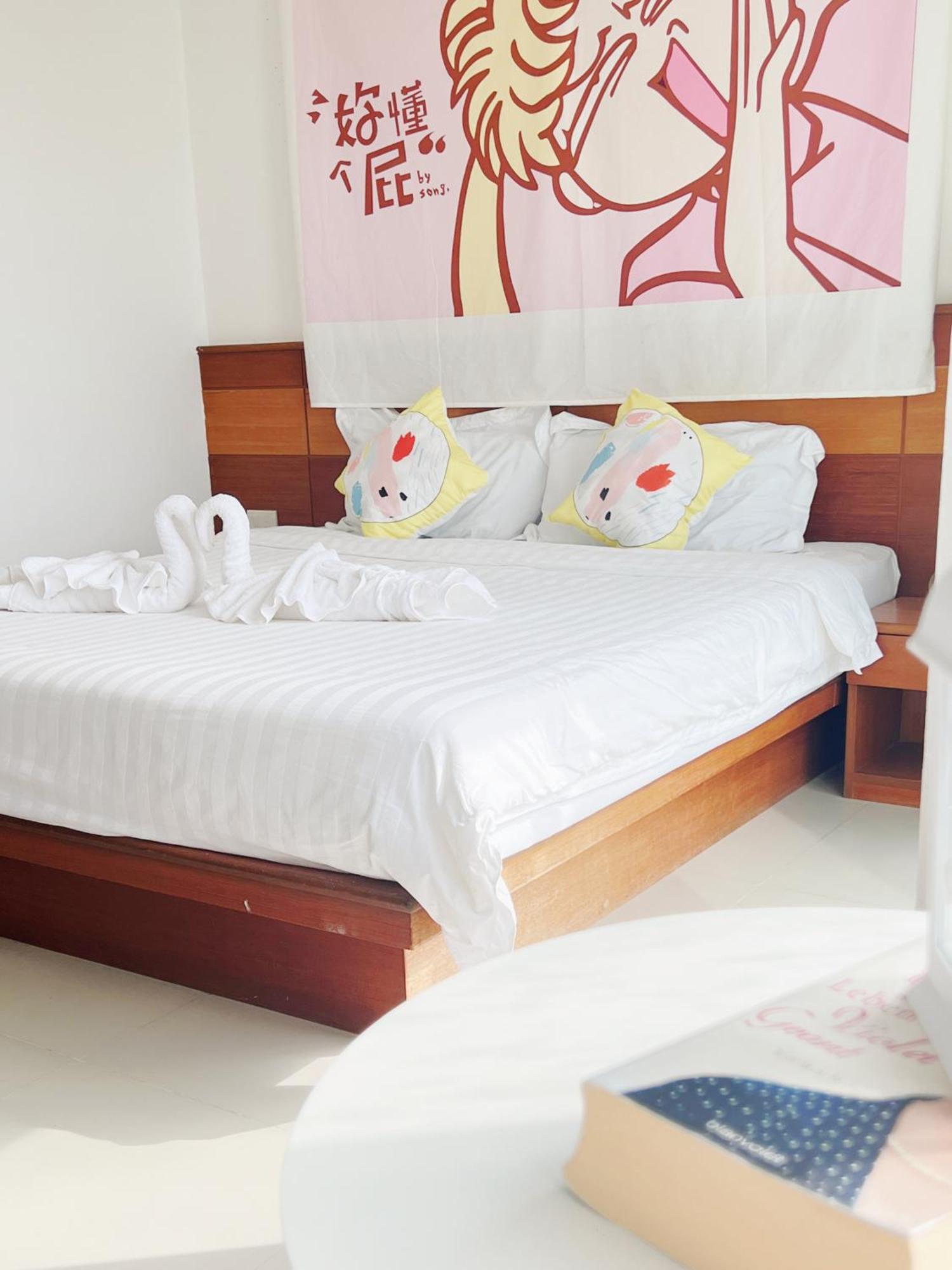 Lanting Hotel Patong Екстериор снимка